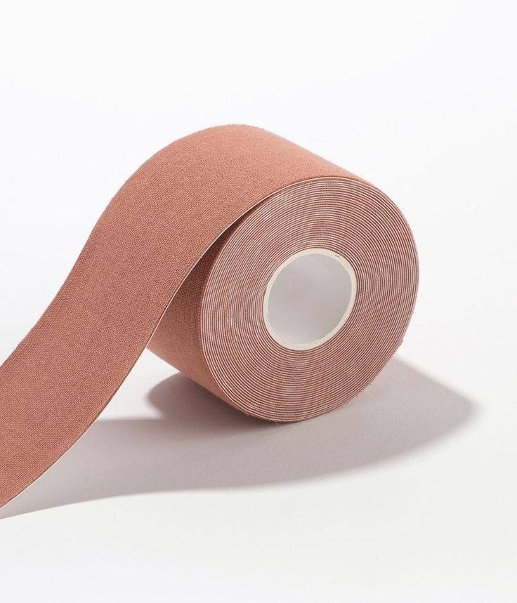 چسب متری سینه