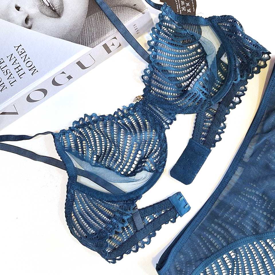 ست سوتین شورت  دانتل