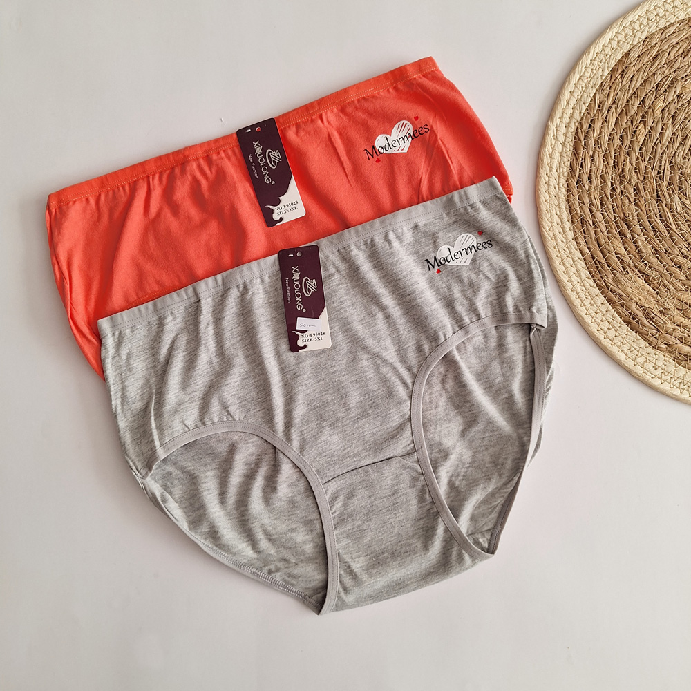 شورت نخی قواره بزرگ طرح قلب