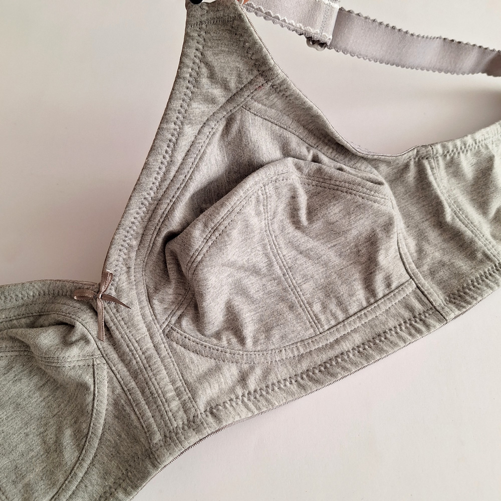 سوتین نخی برش دار پوشینه