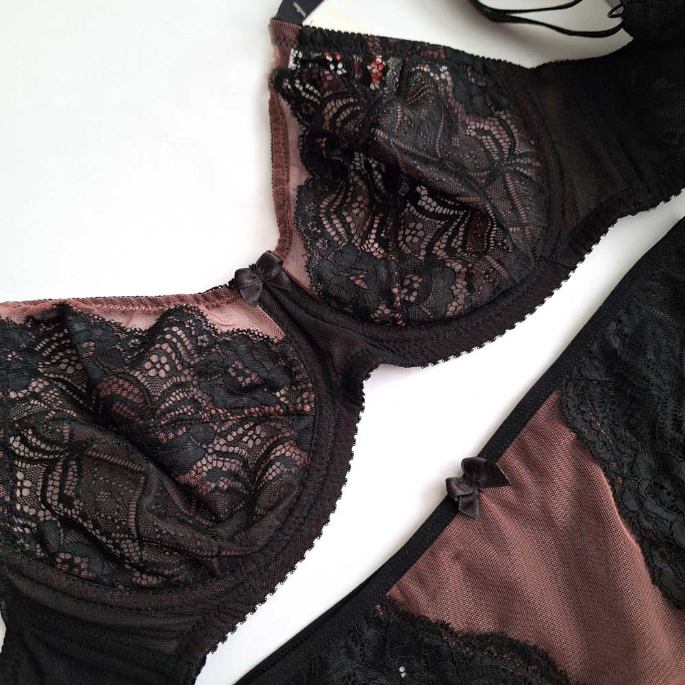 ست سوتین شورت توری ویلا نوا