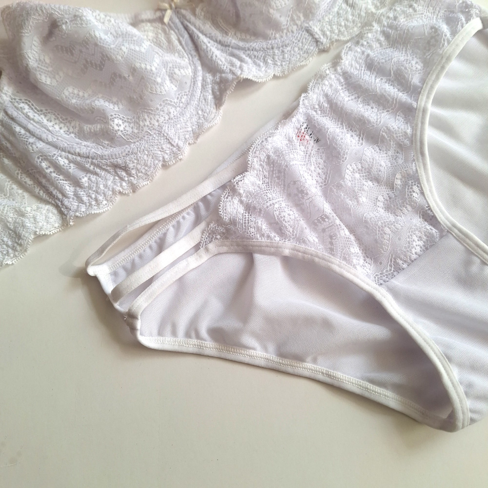 ست سوتین شورت 