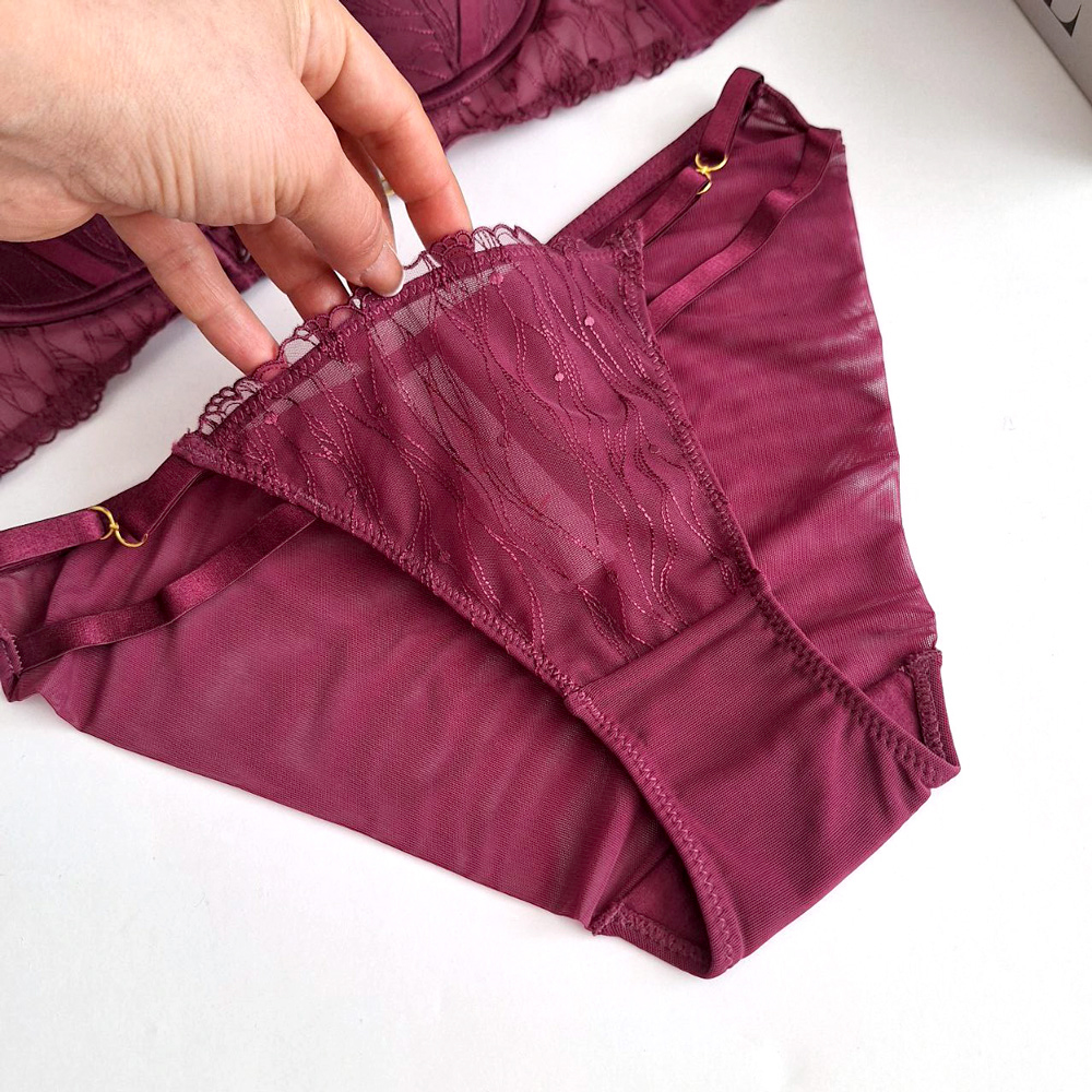 ست سوتین شورت هارنسی فانتزی