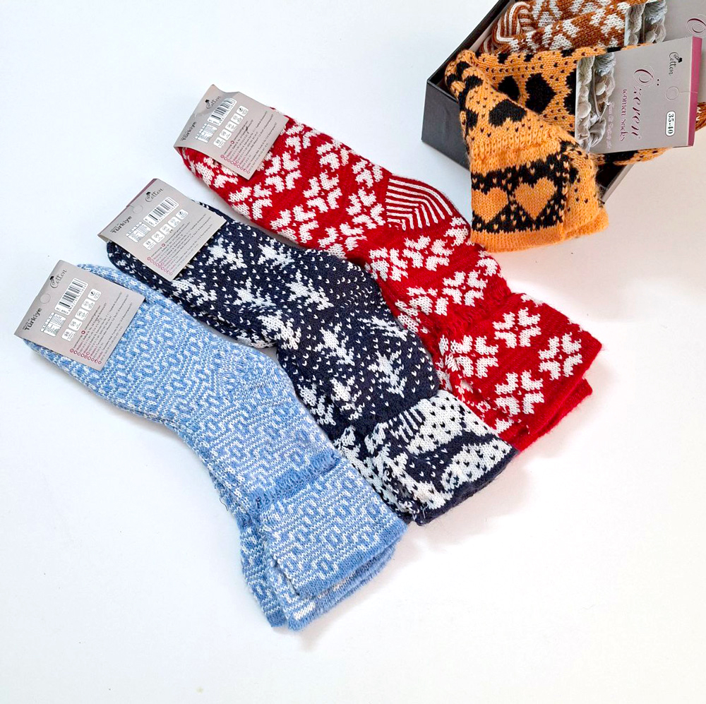 جوراب ساق بلند کاموایی