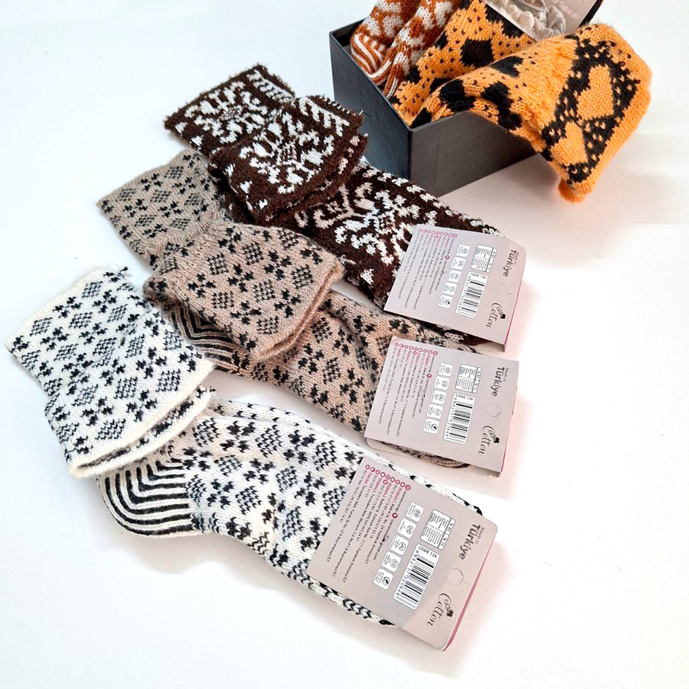 جوراب ساق بلند کاموایی