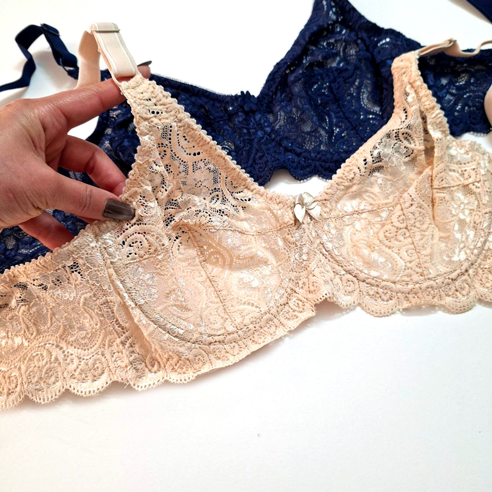 سوتین دانتل 